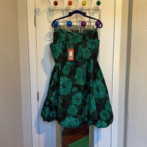 NWT RHODE Black and Green Floral A-Line Skirt and Crop Top Set, XL